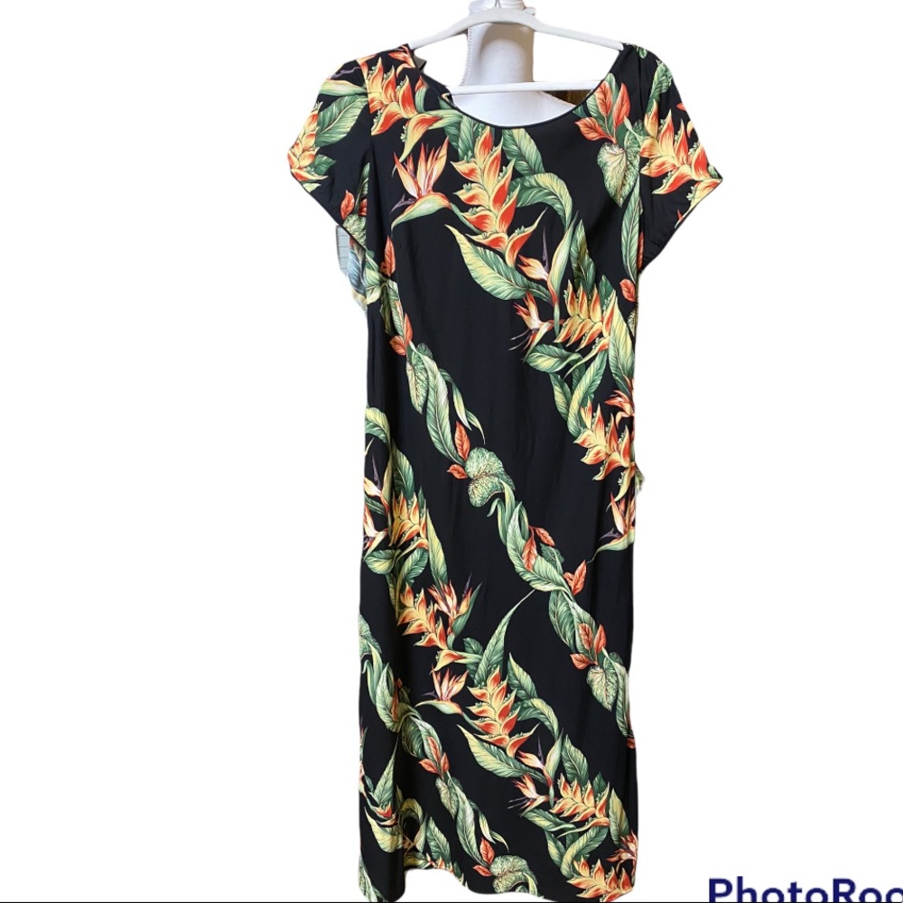 Vintage Young Hawaii dress